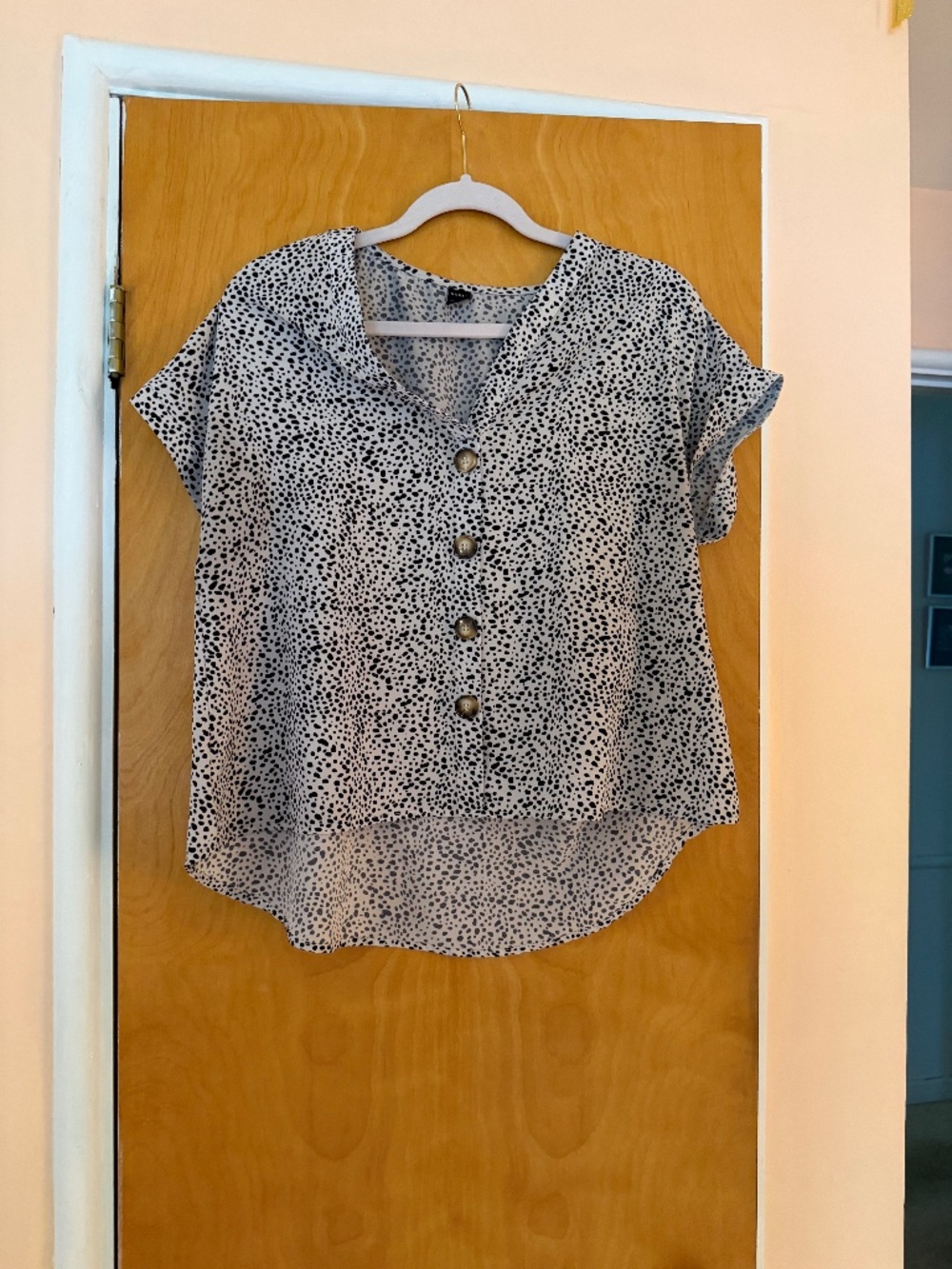 Shein White & Black Cuffed Short Sleeve Blouse, Size L